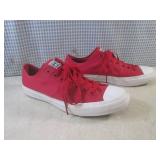 (CS) Pair of Converse Chuck Taylor ...