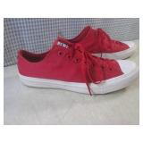 (CS) Pair of Converse Chuck Taylor ...