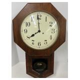 Vintage Howard Miller Model Clock 612-435
