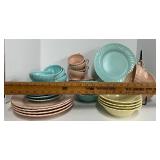 Franciscan Coronado Swirl Dinnerware Lot