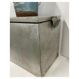 Frabills Frabilite Minnow Bucket with Ice Box