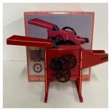 Ertl 1/8 Scale Die-Cast Antique Corn Sheller Replica