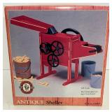Ertl 1/8 Scale Die-Cast Antique Corn Sheller Replica