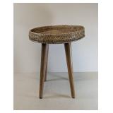 THRESHOLD ROUND NATURAL WOVEN ROUND ACCENT TABLE