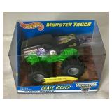 Hot Wheels  Monster Jam Monster Trucks - Grave Digger