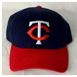 MN Twins Autographed Bundle - Harmon Killebrew Autographed Photo, Autographed Hat HOF 