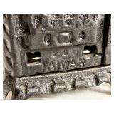 Cast Iron Bundle - Vintage Princess Miniature Stove, Wagner Ware 6.5" Skillet and Cast Cauldron