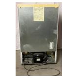 GE Mini Refrigerator Model SMR04DAMWW