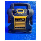 $170 Retail -Dewalt  -1600 Peak Amp Jump Stater with Digital Compressor