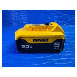 DEWALT 20 Volt MAX 5.0Ah Lithium-Ion Battery