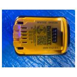 Dewalt - 2-6AH FLEXVOLT 2025 date codes , take charge. Appear lightly used w/ New Bag and new charger