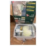 Regent Dusk to Dawn Outdoor Flood Light and Motion Sensor Fixture