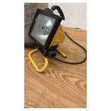 Propane Cylinder with 2 Portable Work Lights