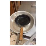 Set of  Assorted Frying Pans Thunder Group, Mirro & Next Day Gourmet