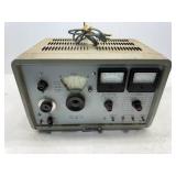 HEWLETT-PACKARD SIGNAL GENERATOR