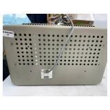 HEWLETT-PACKARD SIGNAL GENERATOR