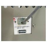 HEWLETT-PACKARD SIGNAL GENERATOR