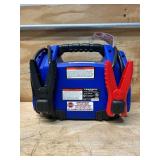 Cen-Tech 12V 750 Peak AMPS/ Jump Start