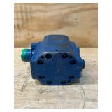 Small Wood Splitter 11 GPM SpeeCo S390705BO Log Splitter Pump