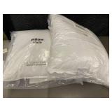 2 Pillows 20x20 Square Down Alternative Throw - BOKSER HOME