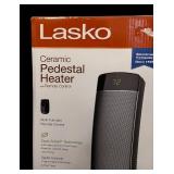 MB - Lasko Ceramic Pedestal Heater