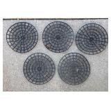 G - Set of Planter Drainage Inserts / Grit Guards