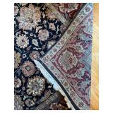 LR - Wool Area Rug with Oriental Floral Pattern