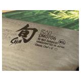 LR - Shun VG-MAX Damascus 8 Inch Chef