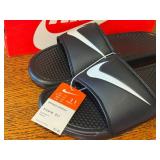 LR - Nike Benassi Swoosh Slide Sandals Black/White Size 11 with Box