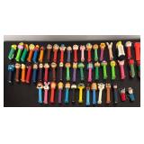 BC - Large Collection of Vintage and Character Pez Dispensers