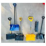SY - Collection of 6 Snow Shovels Assorted Styles and Sizes
