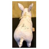 K - Set of 2 Vintage-Style Pig Figurines Decorative Farmhouse Decor