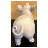 K - Set of 2 Vintage-Style Pig Figurines Decorative Farmhouse Decor