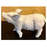 K - Set of 2 Vintage-Style Pig Figurines Decorative Farmhouse Decor