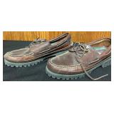 BR - Set of 2 Mens Brown Leather Shoes Including Tommy Hilfiger and 10.5/44 Oxfords