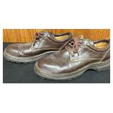 BR - Set of 2 Mens Brown Leather Shoes Including Tommy Hilfiger and 10.5/44 Oxfords