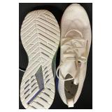 BR - Pair of Brooks Levitate Men