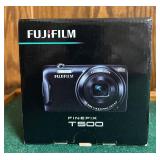 BS - Fujifilm FinePix T500 Digital Camera in Box with Joby Flexible Tripod