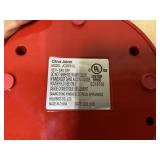 LOT OF 2 Kitchen HQ One-Touch Juicer & Kitchen Hq 8" Skillet