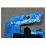 Clam Fleece Grip Gloves - Small