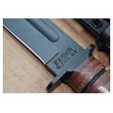 Ka-Bar Dogs Head Fighting Knife with Scabbard and Leather Sheath