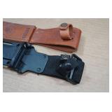 Ka-Bar Dogs Head Fighting Knife with Scabbard and Leather Sheath