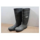 Steel Toe Rubber Boots - Size 9