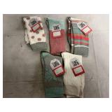 5 Pairs Of Muk Luks Pastel Socks
