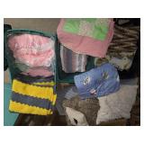 3 bins quilts throw pillows