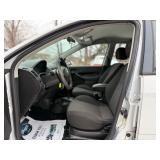 2007 FORD FOCUS ZX5 SE *No Accidents* (NO RESERVE)