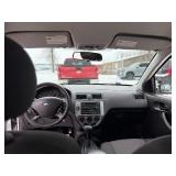 2007 FORD FOCUS ZX5 SE *No Accidents* (NO RESERVE)