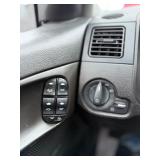 2007 FORD FOCUS ZX5 SE *No Accidents* (NO RESERVE)