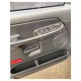 2003 DODGE RAM 1500 SLT *No Accidents* (NO RESERVE)