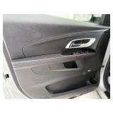 2011 CHEVROLET EQUINOX LT *2 Owner | No Accidents* (NO RESERVE)